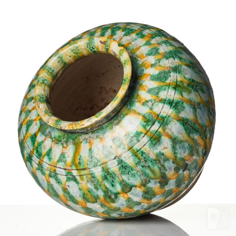 A sancai-glazed pottery jar, - 图5